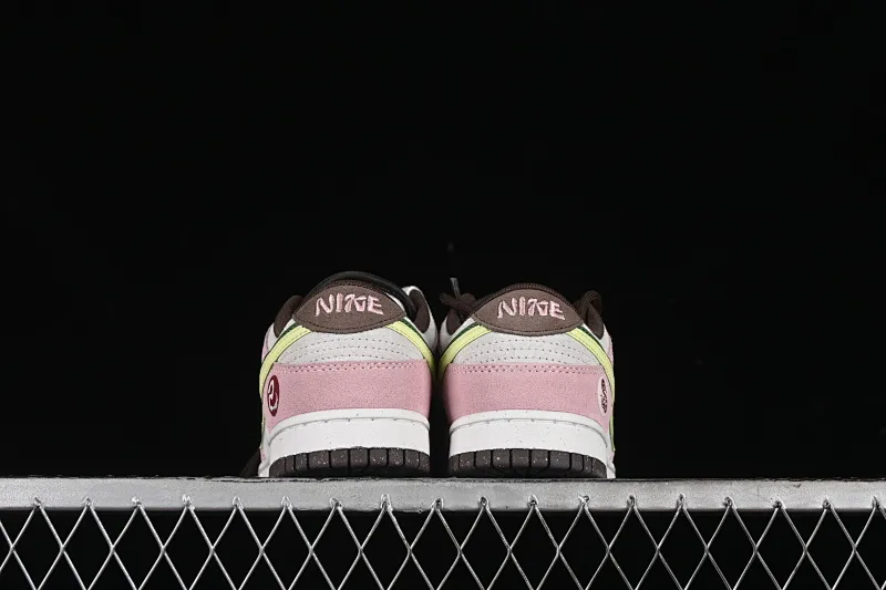 All categories Nk SB Dunk series Nk SB Dunk Low low-top sneakers Nk Dunk Low 85 double hook series Year of the Snake theme SB low-top sports and leisure sneakers HV1799-161